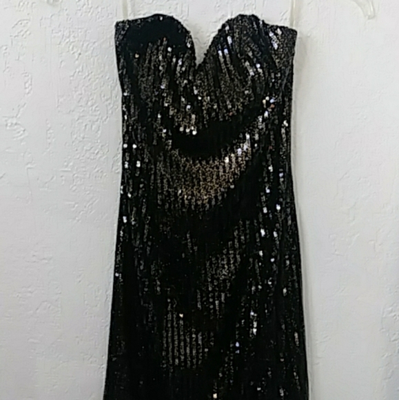 Free shipping. Black Sequence Dress - Picture 3 of 5